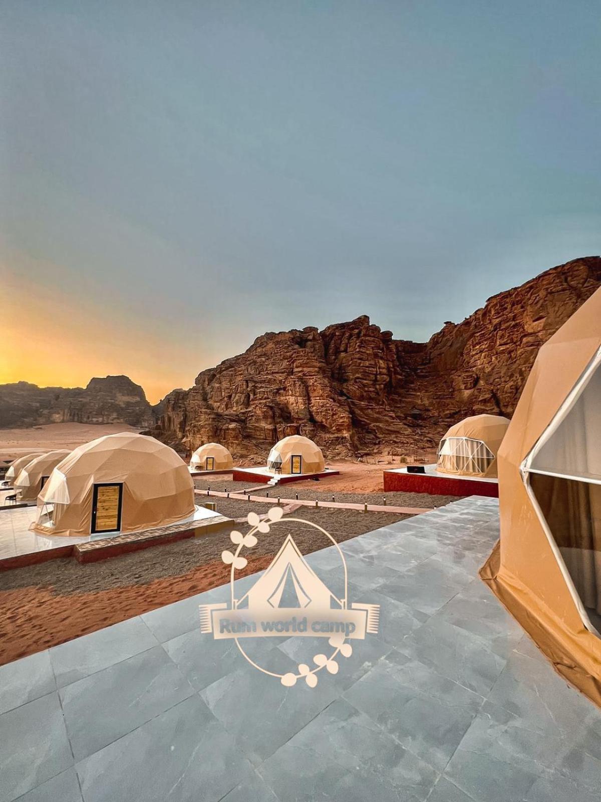Rum World Bubble Luxury Camp وادي رم المظهر الخارجي الصورة