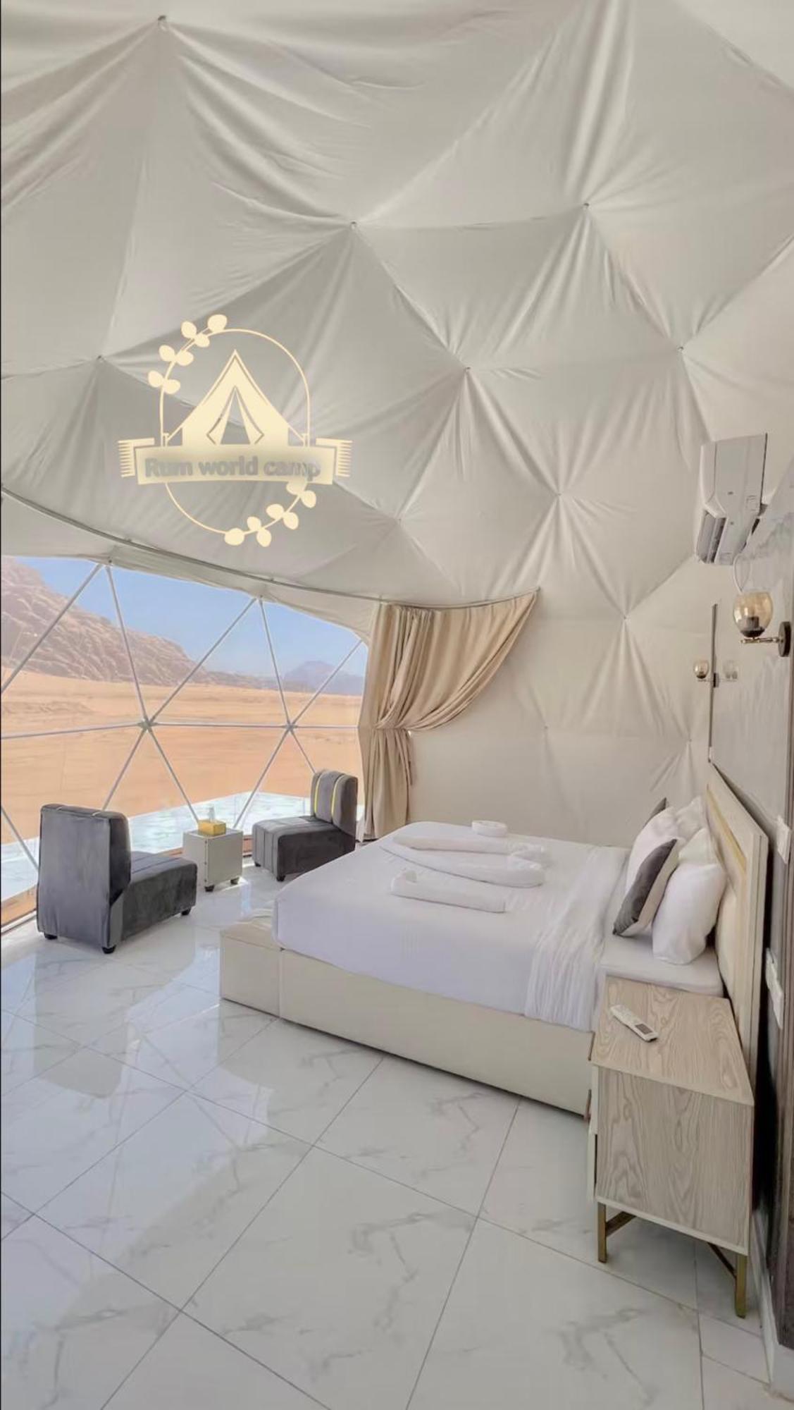 Rum World Bubble Luxury Camp وادي رم المظهر الخارجي الصورة